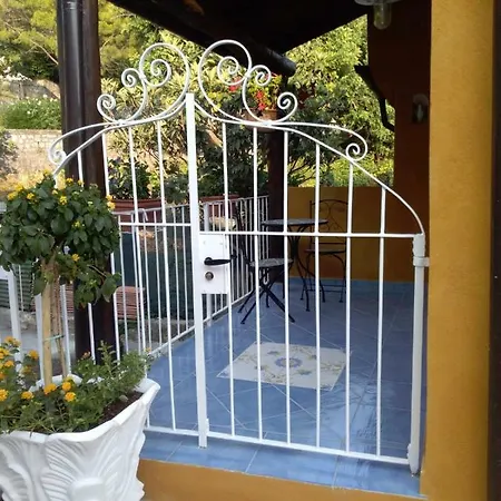 Holiday home Tremetrisopraalmare Maratea