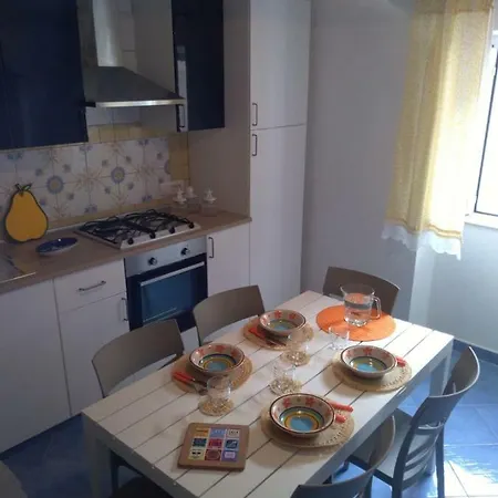 Tremetrisopraalmare Holiday home